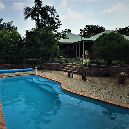 River Gum Luxury Bed And Breakfast Diddillibah Esterno foto